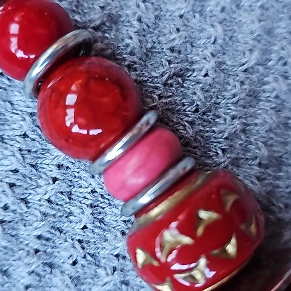 Necklace - Picture 4 of 16